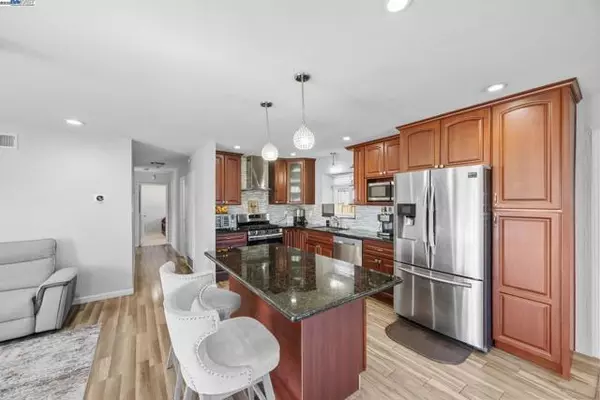 Castro Valley, CA,19695 Bernal St