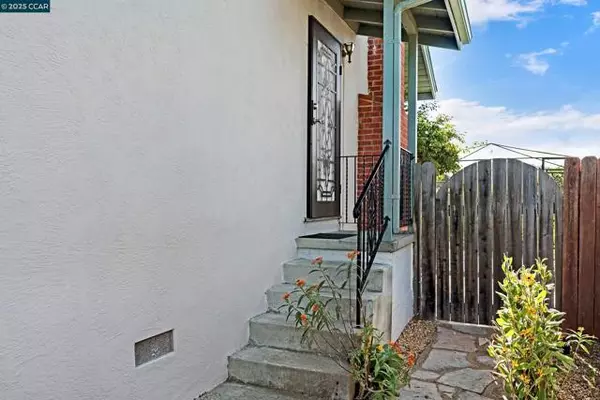 Pinole, CA 94564,2543 Francis Dr