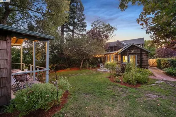 Albany, CA 94706,1197 CURTIS STREET