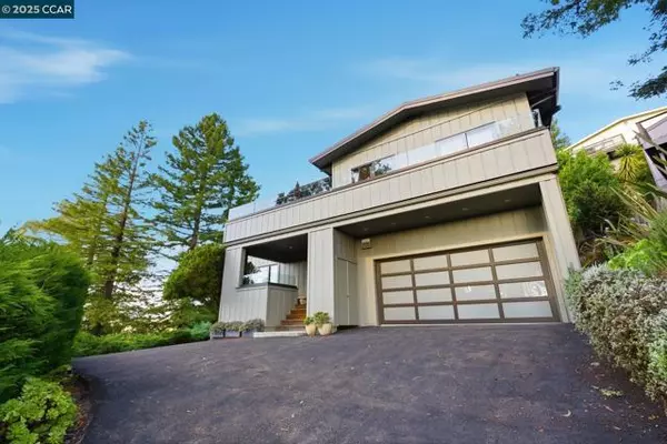 Oakland, CA 94611,1760 Manzanita Dr