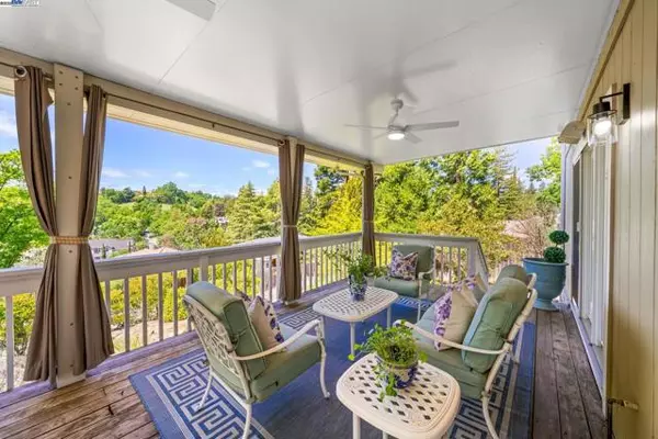 Danville, CA 94526,484 El Pintado Rd