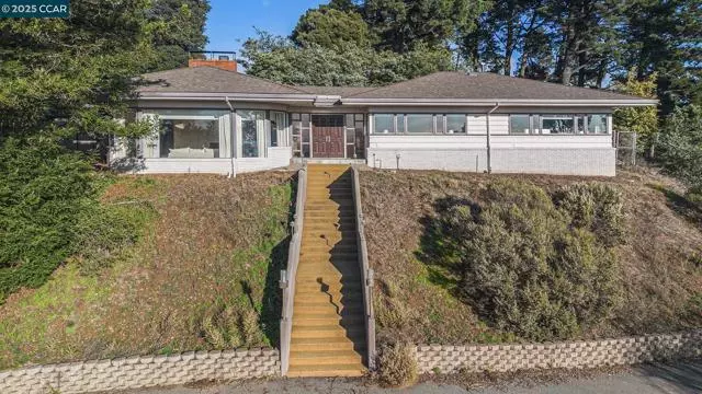 Oakland, CA 94619,13460 Skyline Blvd