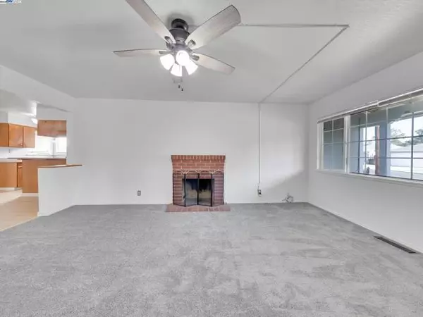 Antioch, CA 94509,2036 Glenwood Dr