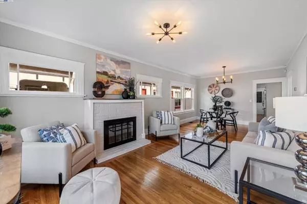 Oakland, CA,2836 Coolidge Ave