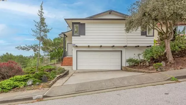 100 Alameda Place, San Bruno, CA