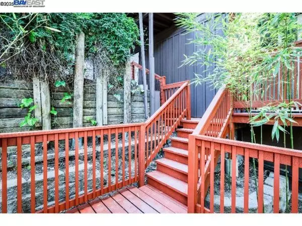 Monte Rio, CA 95462,21401 Santa Clara Ave