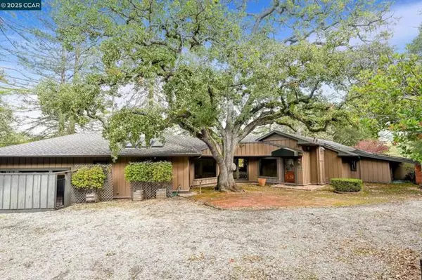 230 Moraga Way, Orinda, CA