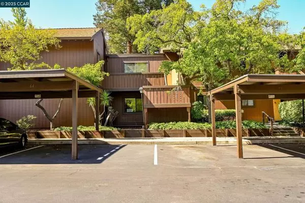 8112 Camelback Pl, Pleasant Hill, CA 94523