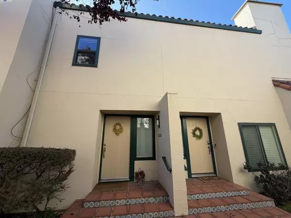 San Mateo, CA 94404,2271 Armada Way