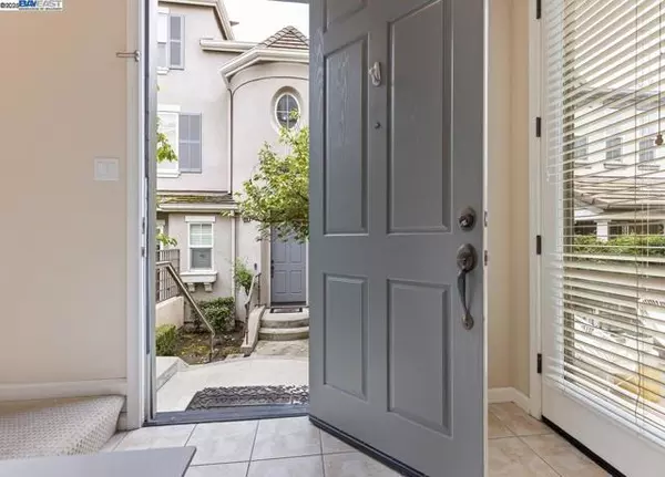 Dublin, CA 94568,6020 Hillbrook Pl