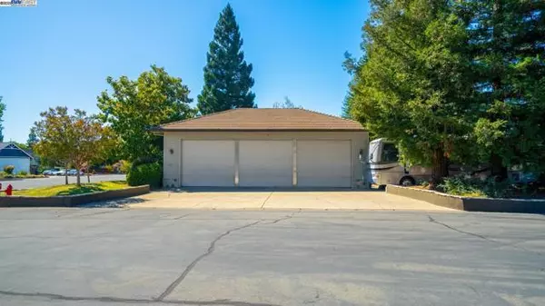 Cameron Park, CA 95682,3208 Bonanza Dr