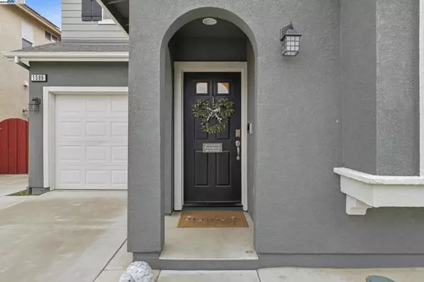 Manteca, CA 95337,1588 Hearthsong Dr