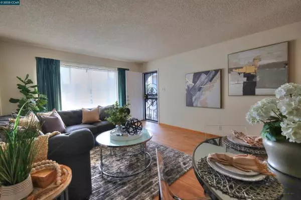 Antioch, CA 94509,1428 Saint Frances Dr