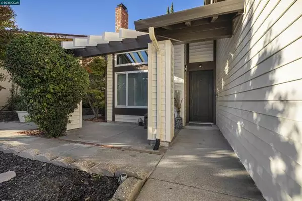 Martinez, CA 94553,362 Willowcreek Ln