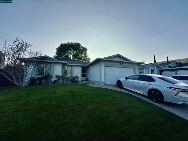 2272 Mount Whitney Dr, Pittsburg, CA 94565