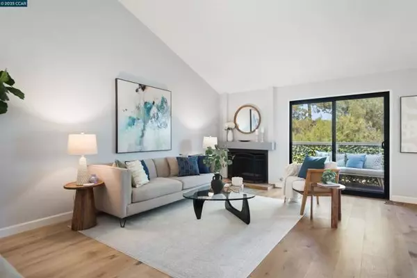 Moraga, CA 94556,1541 Moraga Way