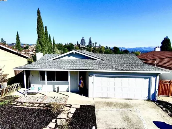 Castro Valley, CA 94546,19464 Yuma St