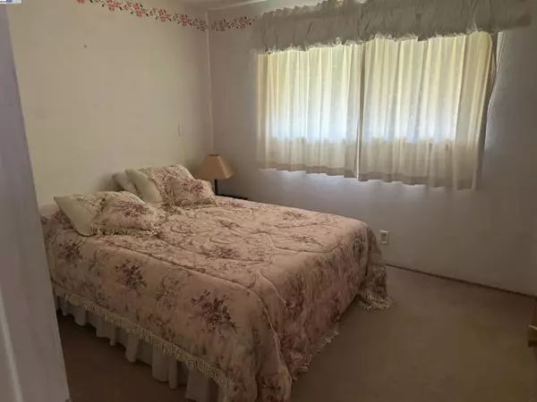 Livermore, CA 94550,552 Ruth Way