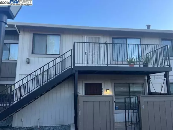 165 Aurora Plz, Union City, CA 94587