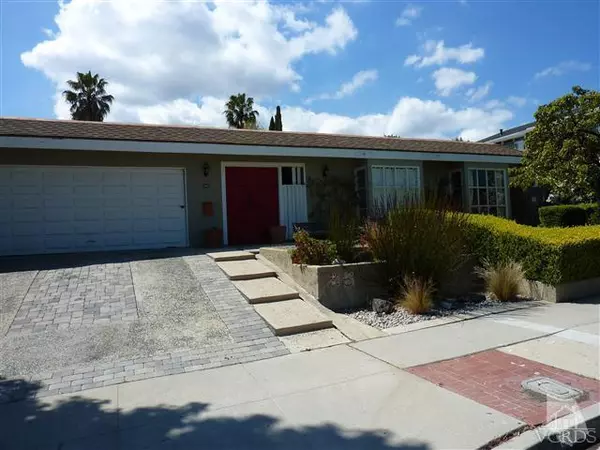 86 N Dewey Avenue, Newbury Park, CA 91320