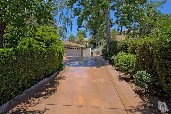 Westlake Village, CA 91361,1641 Bucksglen Court