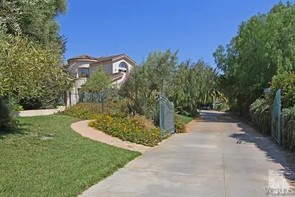 Camarillo, CA 93012,7098 Quito Court