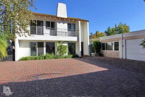 Westlake Village, CA 91361,4522 Henley Court