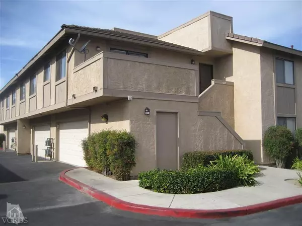 Moorpark, CA 93021,151 Majestic Court #605