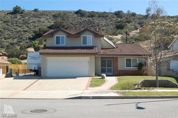 2040 Ardenwood Avenue, Simi Valley, CA 93063