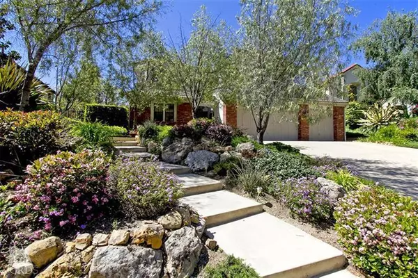 Agoura Hills, CA 91301,5923 Rainbow Hill Road