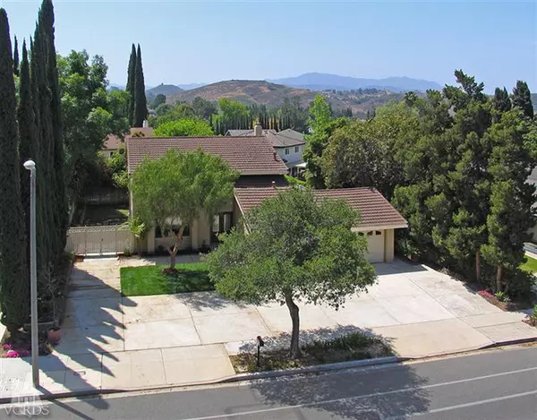 Thousand Oaks, CA 91360,352 W Avenida De Los Arboles