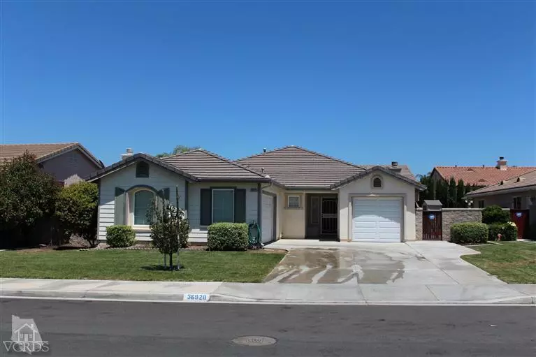 36920 Red Oak Street, Winchester, CA 92596