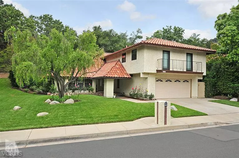 Westlake Village, CA 91361,855 Hartglen Avenue