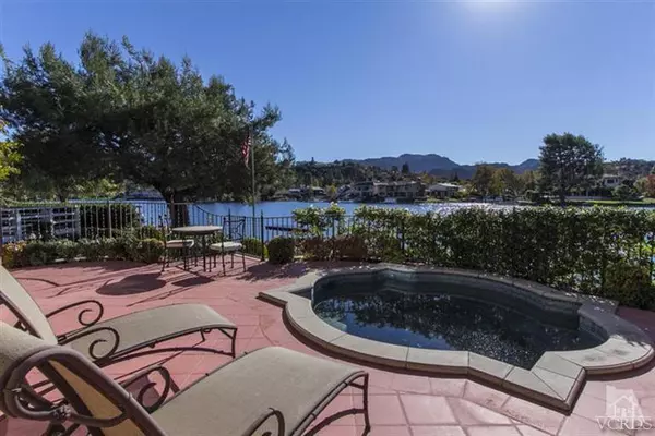 Westlake Village, CA 91361,32262 Oakshore Drive