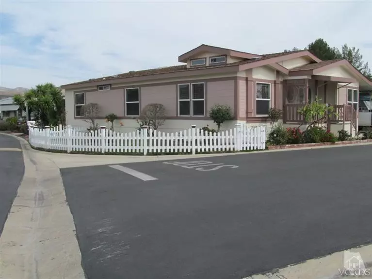 Simi Valley, CA 93065,195 Tierra Rejada Road #135