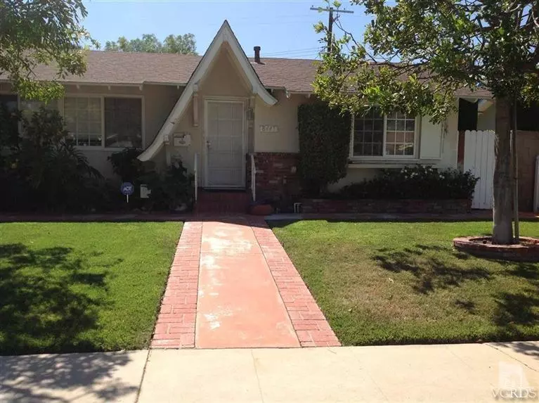 Canoga Park, CA 91304,8443 Remmet Avenue