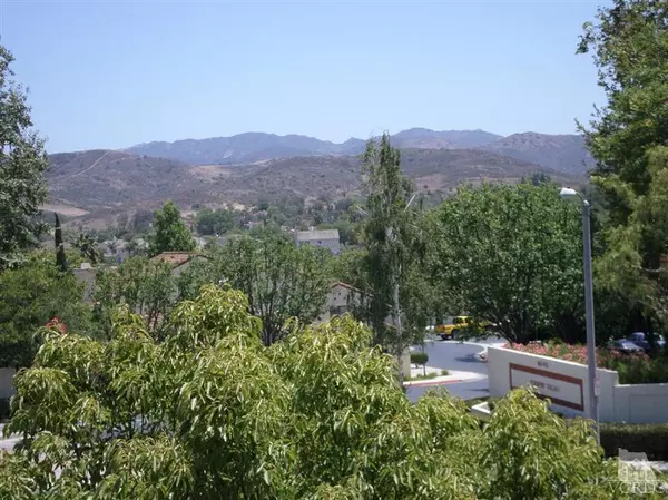 Simi Valley, CA 93065,453 country club dr Drive #201