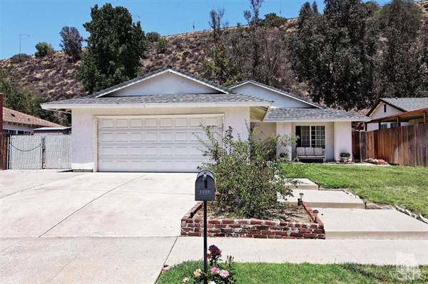 2096 Ardenwood Avenue, Simi Valley, CA 93063