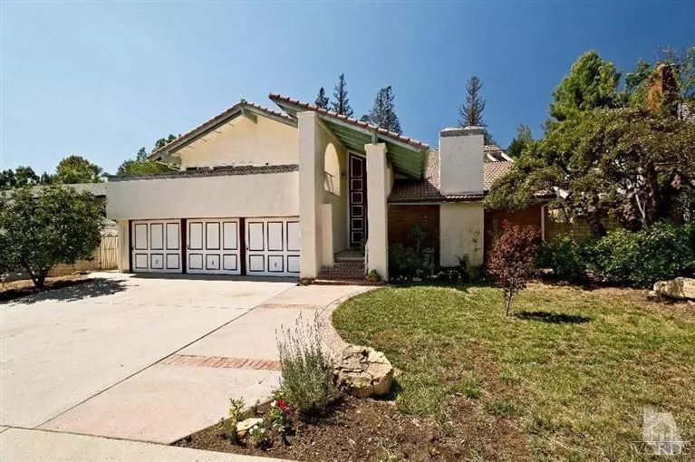 5325 Ambridge Drive, Calabasas, CA 91301