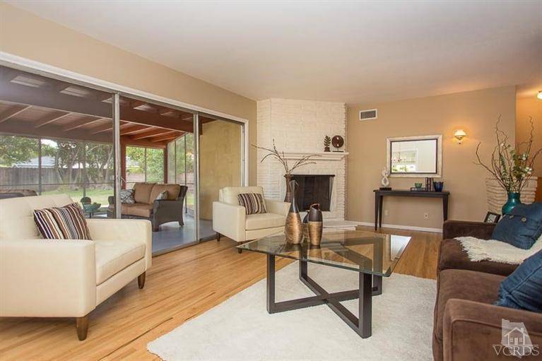 Winnetka, CA 91306,8031 Kelvin Avenue