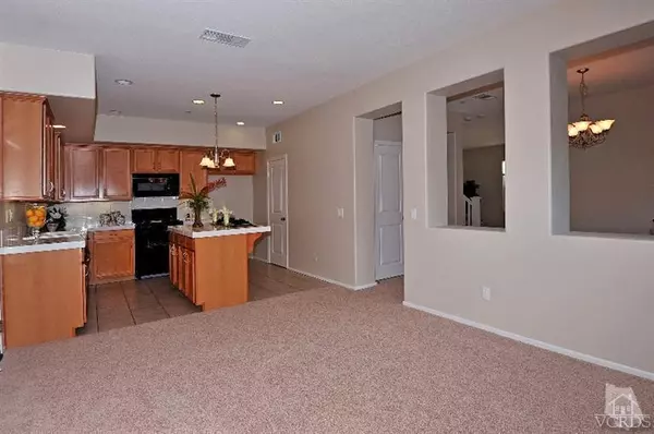 Oxnard, CA 93036,321 Feather River Place