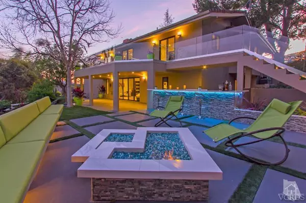 54 Dapplegray Road, Bell Canyon, CA 91307