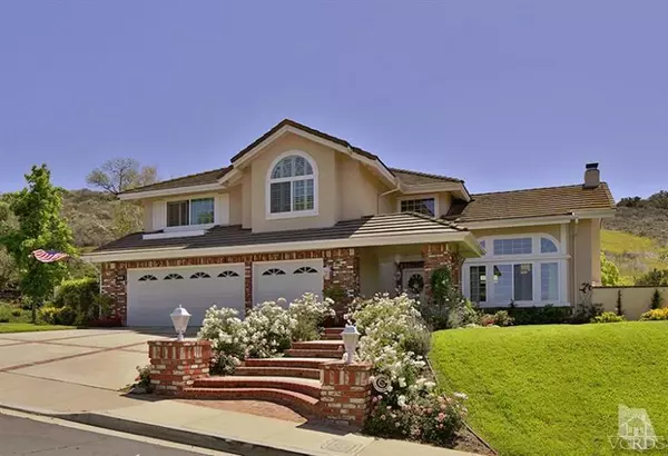 950 Lynnmere Drive, Thousand Oaks, CA 91360