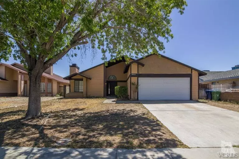 45022 8th E Street, Lancaster, CA 93535