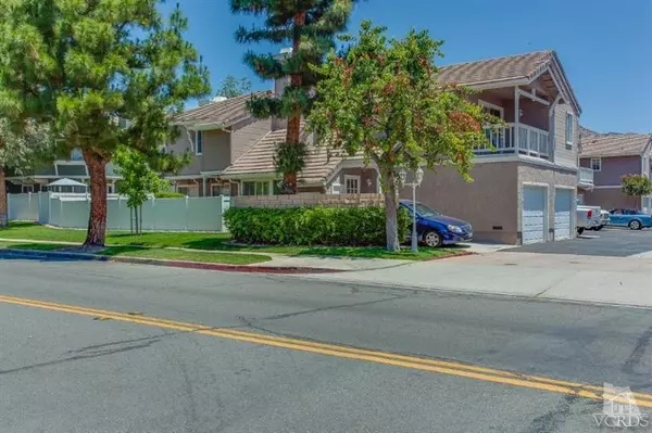 1906 Rory Lane #2, Simi Valley, CA 93063