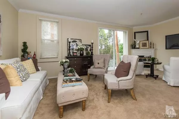 Woodland Hills, CA 91364,5270 Premiere Hills Circle Circle #202