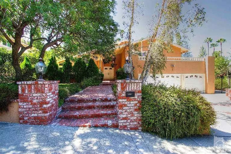 4801 Winnetka Avenue, Woodland Hills, CA 91364