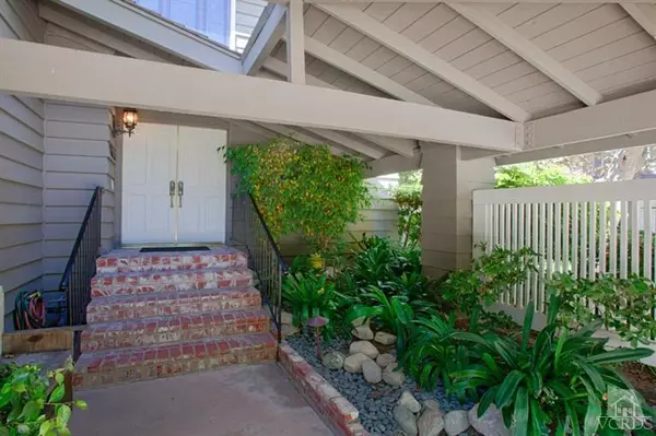 Westlake Village, CA 91362,4607 club view Drive