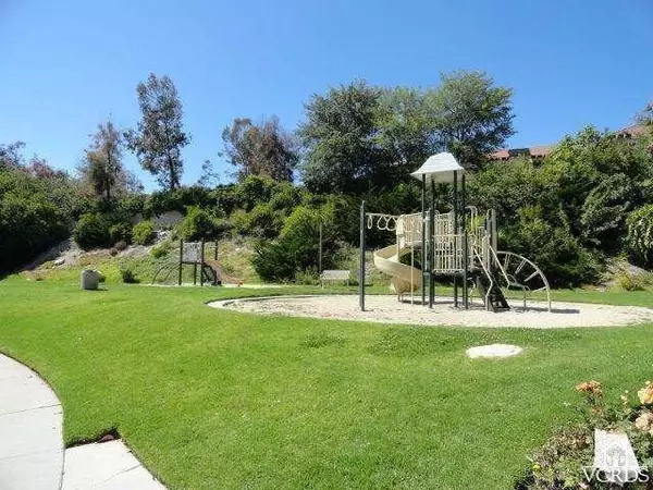 Thousand Oaks, CA 91362,1779 E Avenida De Las Flores