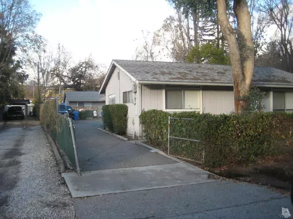 Thousand Oaks, CA 91362,3057 Los Robles Road